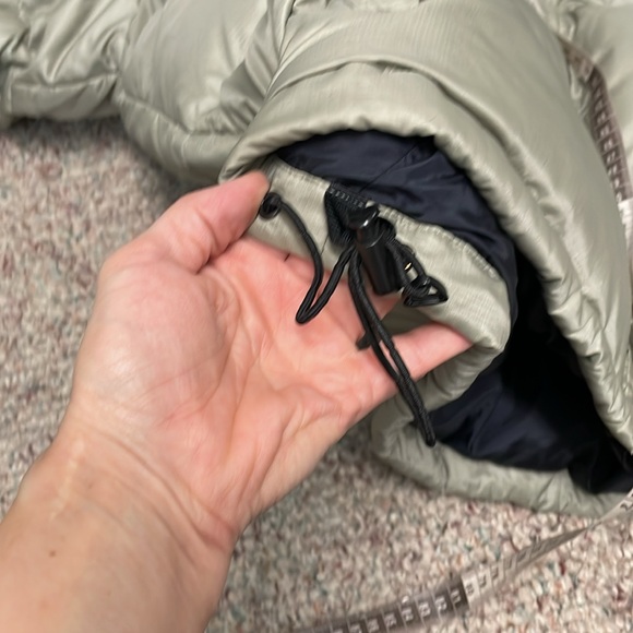 Eddie Bauer supper down filled puffer coat - Picture 8 of 11
